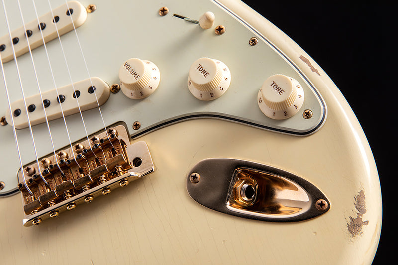 Fender Custom Shop 1962 Relic Bone Tone Stratocaster Aged Vintage White Limited