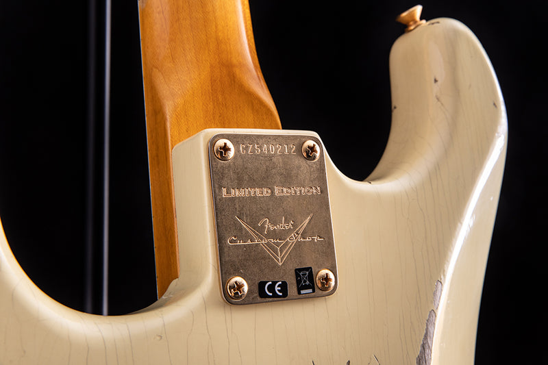 Fender Custom Shop 1962 Relic Bone Tone Stratocaster Aged Vintage White Limited