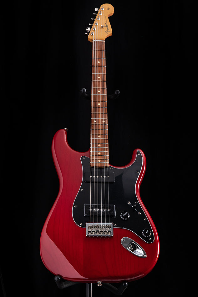 Fender Noventa Stratocaster Crimson Red