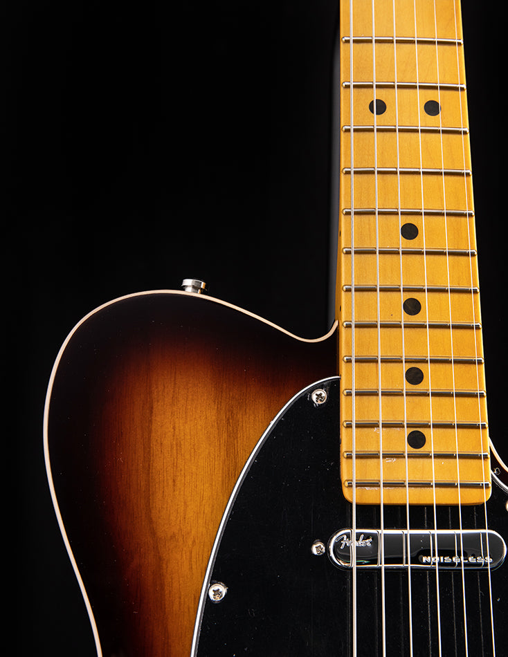 Fender American Ultra Luxe Telecaster 2 Color Sunburst