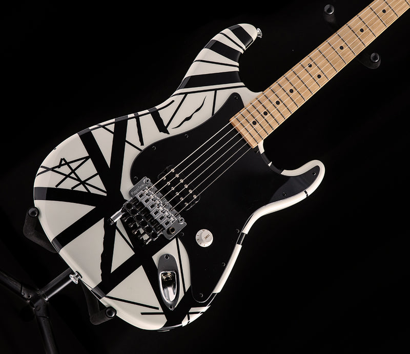 Used Charvel EVH Art Series Black And White