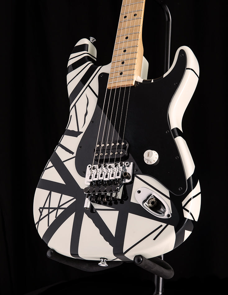 Used Charvel EVH Art Series Black And White