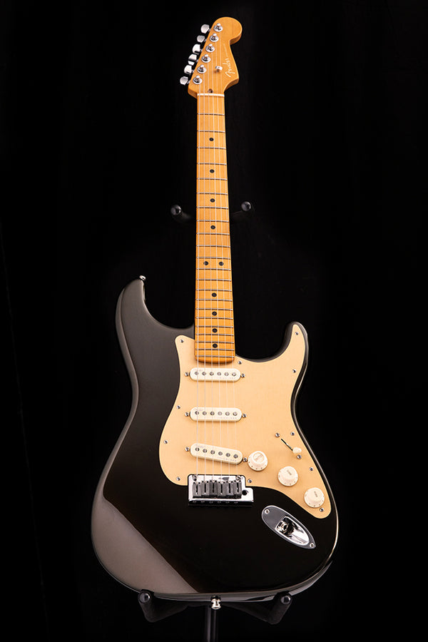 ギター Fender American Ultra StratocasterHSS Amazon.com: Fender American Ultra Stratocaster HSS
