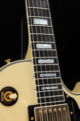 Used Gibson Custom Shop Made 2 Measure Les Paul Custom Aspen White