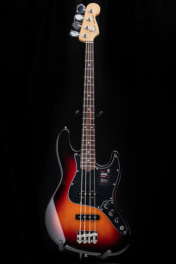 Fender American Performer Jazz Bass 3 Tone Sunburst