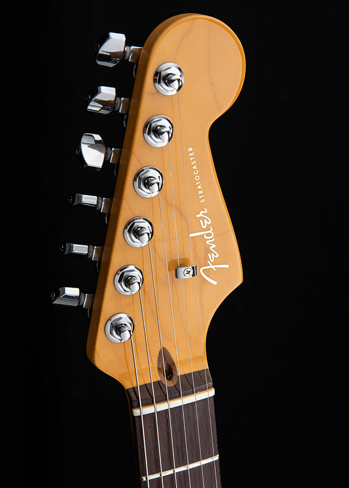 Fender American Ultra Stratocaster HSS Cobra Blue