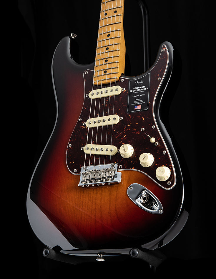 Fender American Professional II Stratocaster 3 Color Sunburst