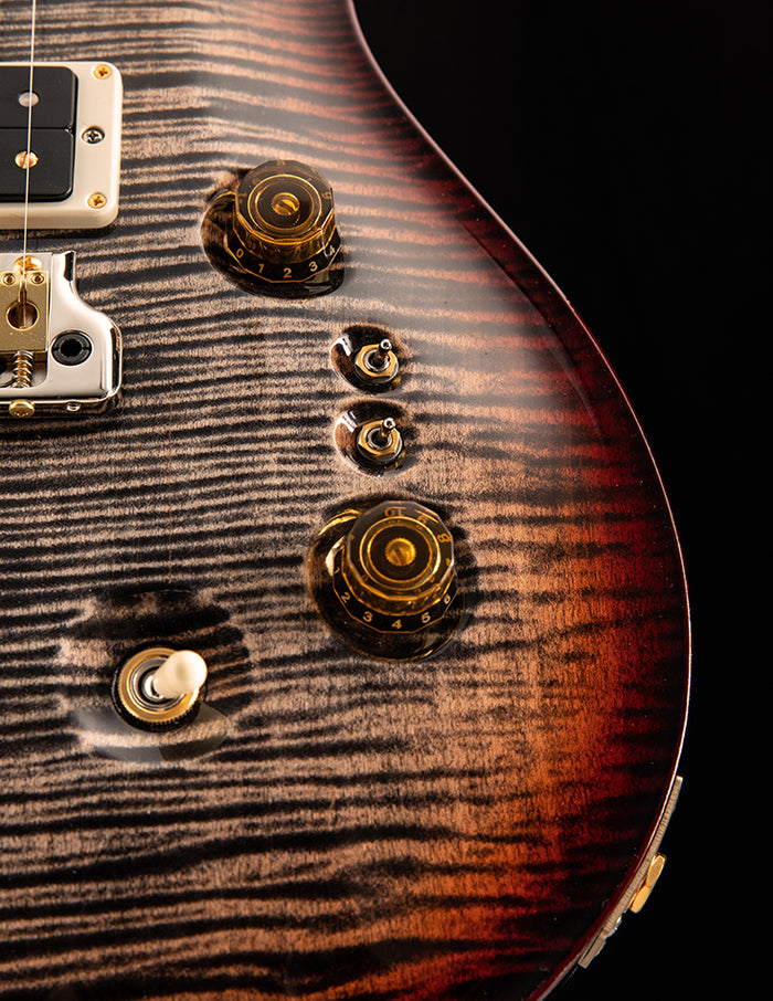 Paul Reed Smith Custom 24 Charcoal Cherry Burst | PRS Electric Guitar