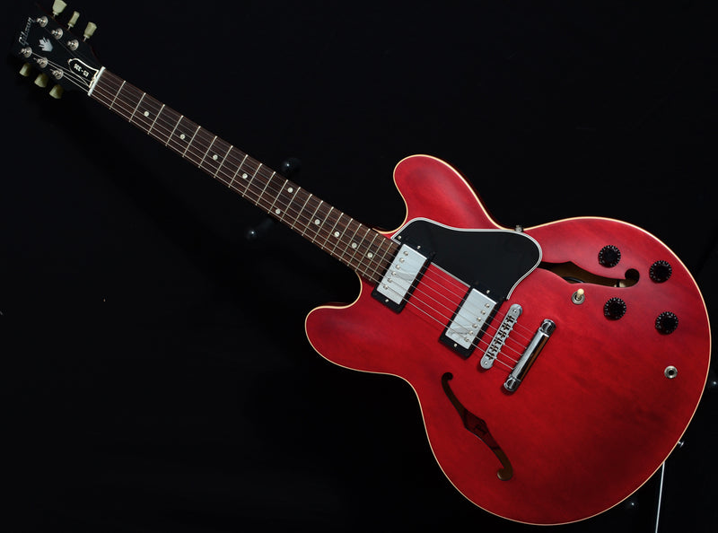 Used Gibson Memphis ES-335 Dot Satin Cherry-Brian's Guitars