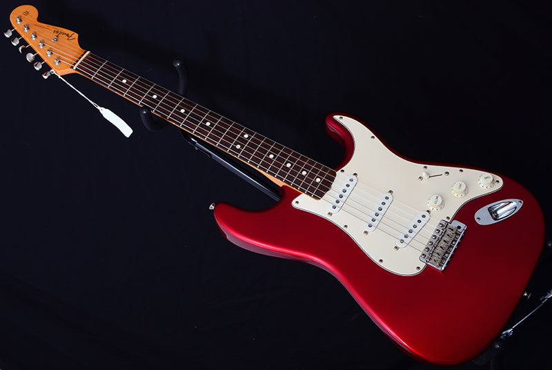 Used Fender '62 American Vintage AVRI Stratocaster Candy Apple Red-Brian's Guitars