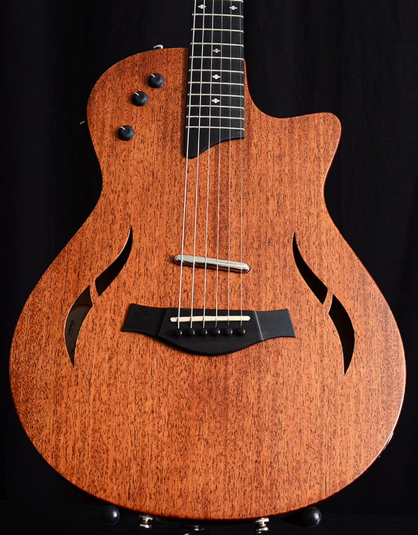 Taylor T5z Classic Mahogany-Brian's Guitars