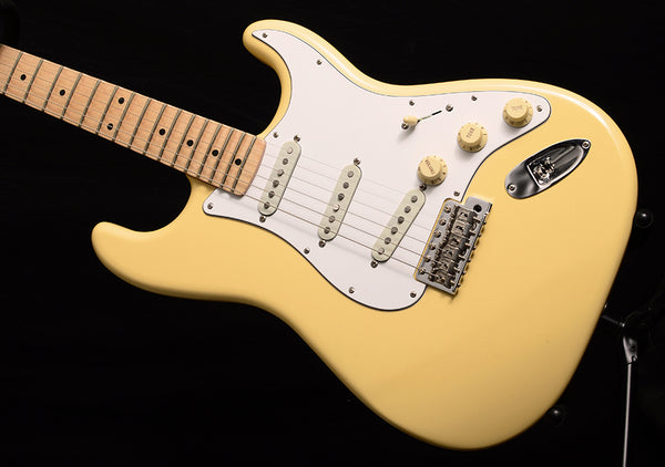 Used Fender Artist Series Yngwie Malmsteen Stratocaster Vintage White-Electric Guitars-Brian's Guitars