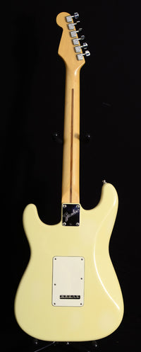 A*G様 Fender Stratocaster アイボリー 正規販売店】 Fender Stratocaster エレキギター アイボリー