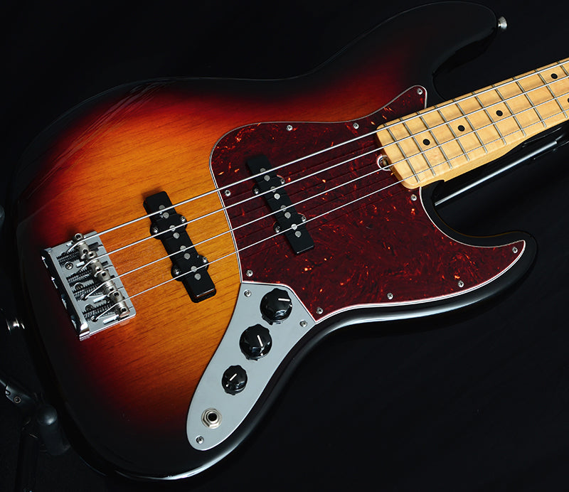 Used Fender American Standard Jazz Bass