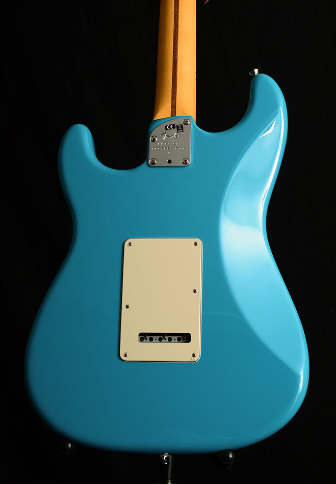 Fender American Professional II Stratocaster Miami Blue