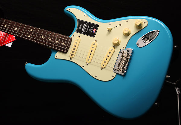 Fender American Professional II Stratocaster Miami Blue