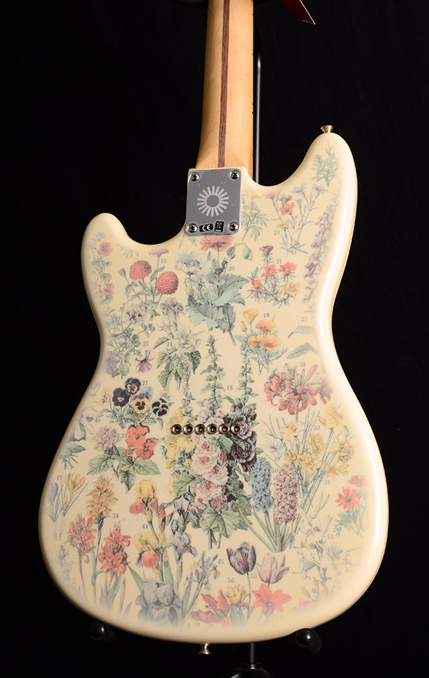 Fender Shawn Mendes Foundation Musicmaster Floral