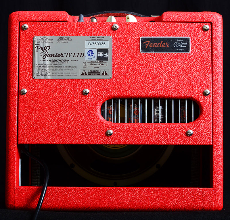 Fender FSR Pro Junior IV LTD Fiesta Red | Compact Tone Machine