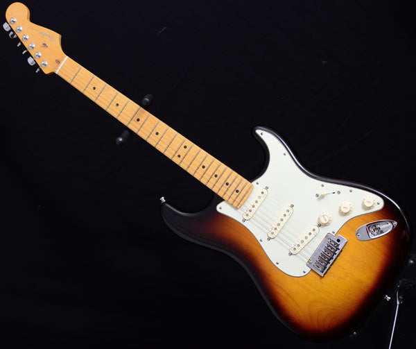 Used Fender American Deluxe V Neck Stratocaster Sunburst-Brian's Guitars