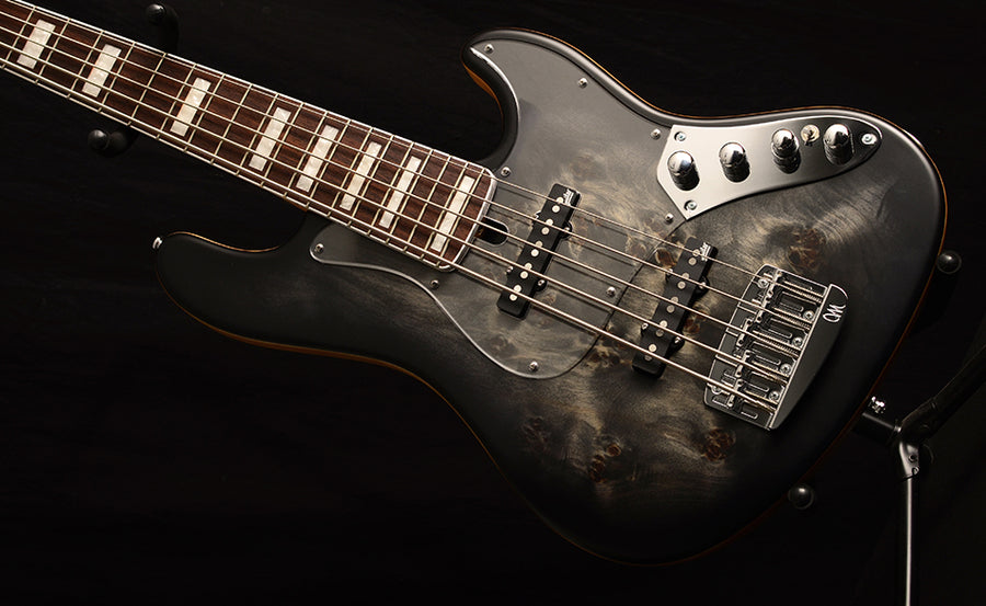 ベース MAYONES Jabba custom5 Mayones Jabba Custom 5, NAMM 2025, Trans Dirty Blue Burst