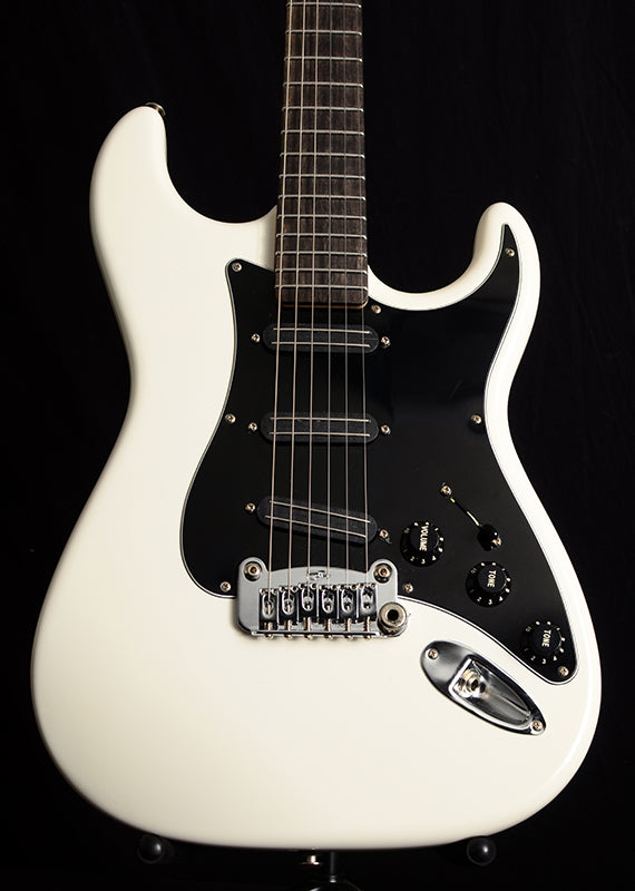 Used G&L Legacy Special Alpine White-Brian's Guitars