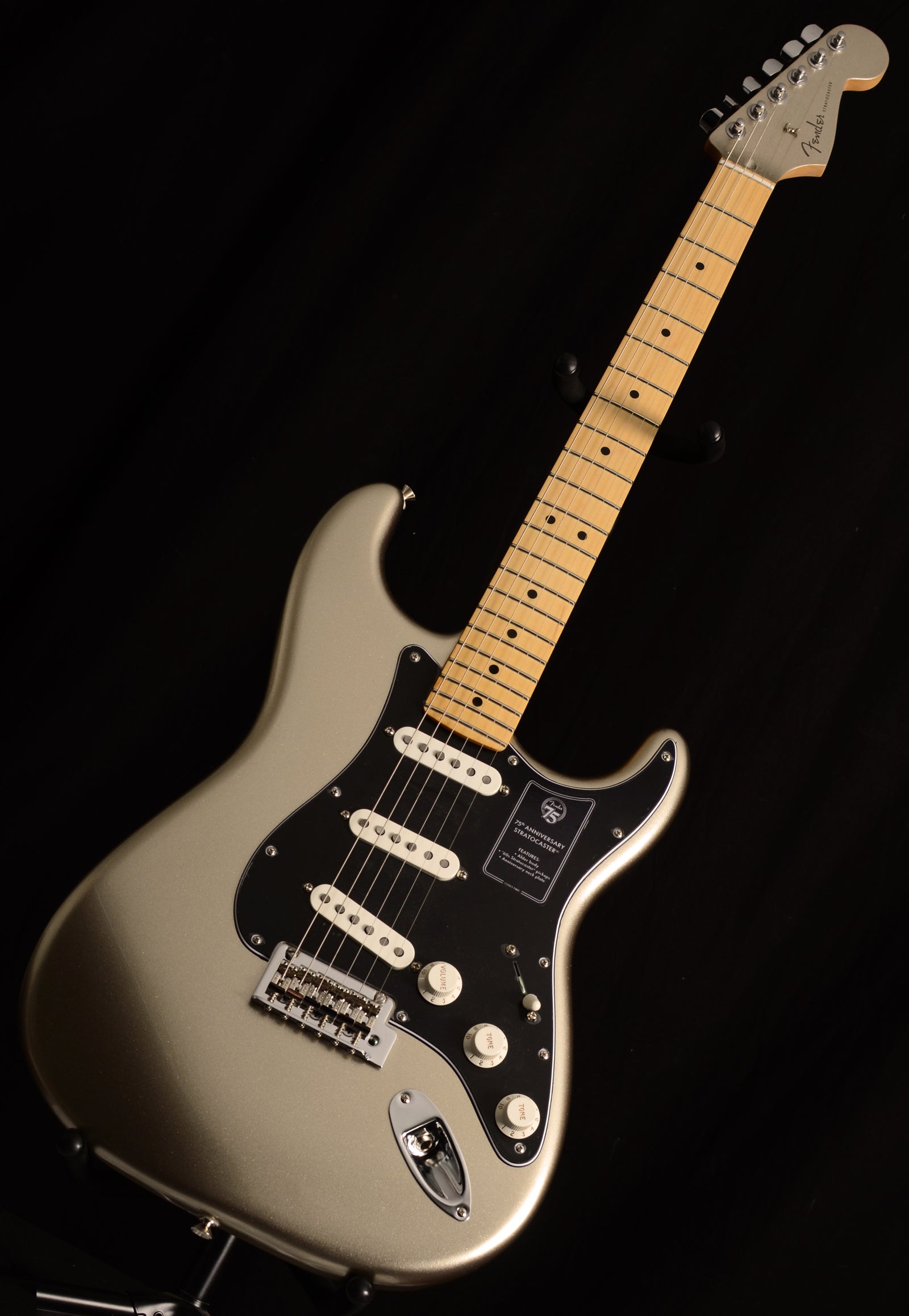 ギター Fender 75th Anniversary Strat Fender 75th Anniversary Stratocaster Diamond Anniversary