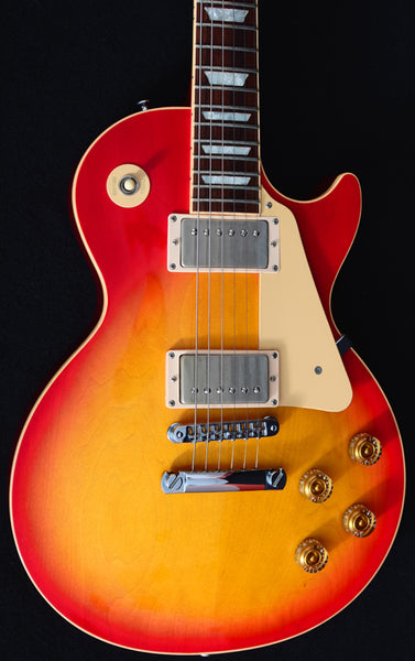 Used 1995 Gibson Les Paul Standard Cherry Sunburst
