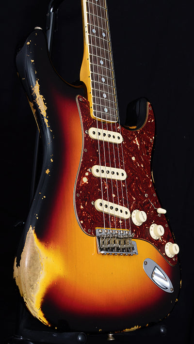 ストーン Fender Custom Limited Edition 1961 Stratocaster Super Heavy