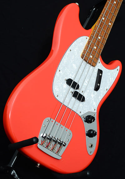 Used Fender Mustang Bass Fiesta Red CIJ
