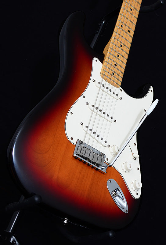 Used Fender American Standard Stratocaster Sunburst-Brian's Guitars