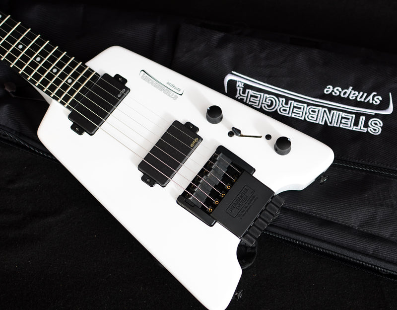 Used Steinberger Synapse SS-2F White