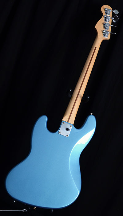Used Fender Standard Jazz Bass Lake Placid Blue