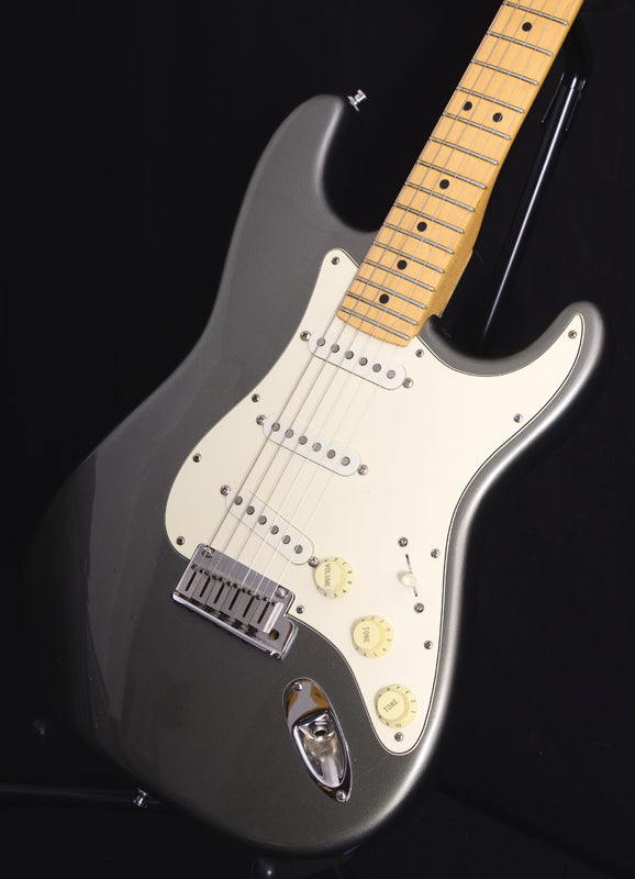 1983 Fender Stratocaster Pewter-Brian's Guitars
