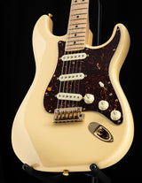 Used Fender American Professional Stratocaster Vintage White Limited