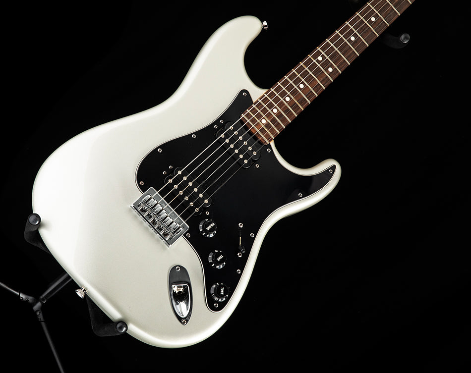Used Fender Standard Stratocaster HH Inca Silver