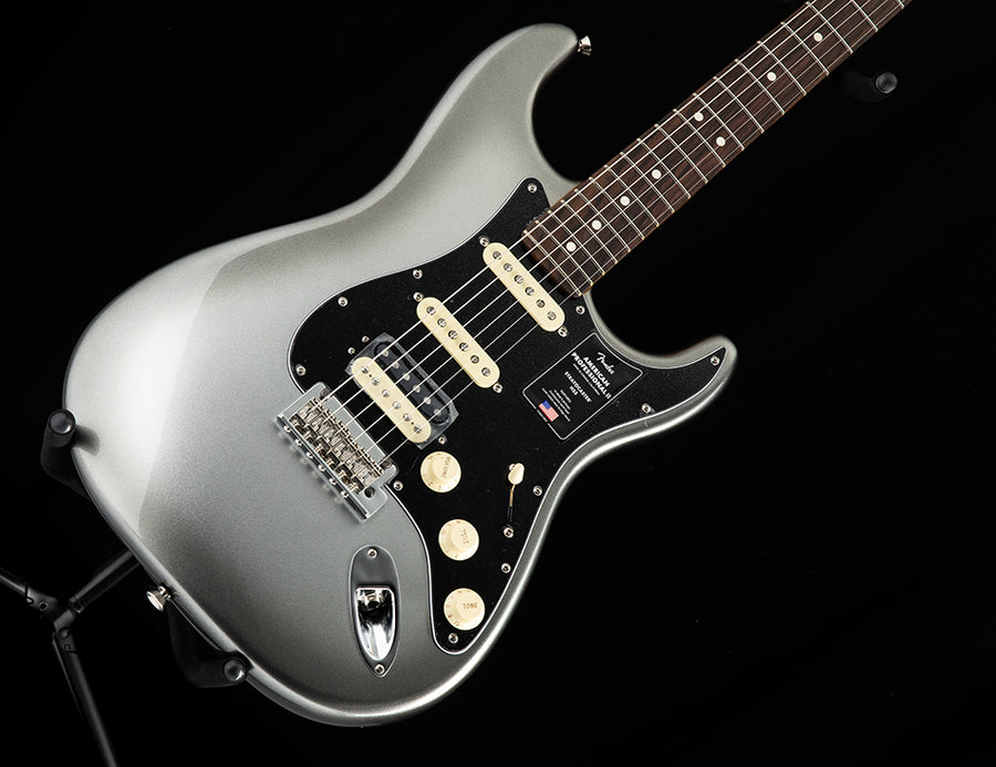 ぽん Fender AmericanProfessional 2 Fender-AmProII-Strat-Mercury-