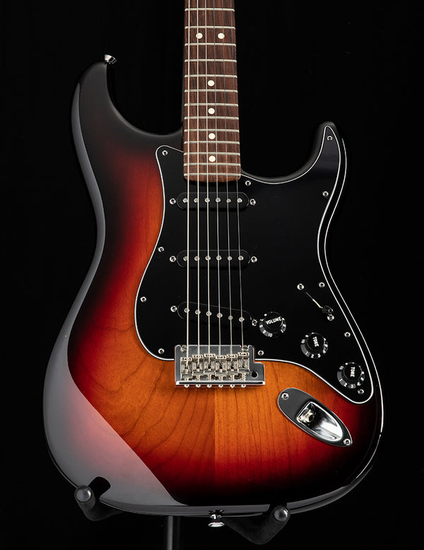 Used Fender Standard Stratocaster Sunburst