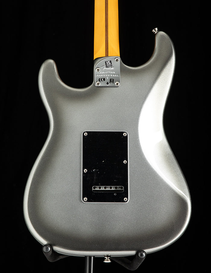 【10692】 Fender Stratocaster silver burst Fender Custom Shop Limited Edition '65 Dual-Mag II Stratocaster