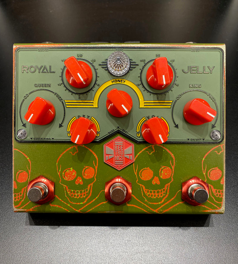 royal jelly pedal Beetronics Royal Jelly Custom Green/Orange Skulls Effects Pedal