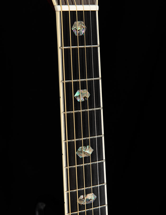 Used Martin J-40 Jumbo Natural