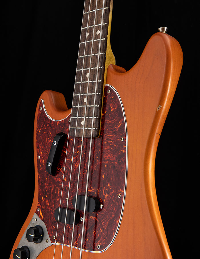 Lefty mustang bass hotsell