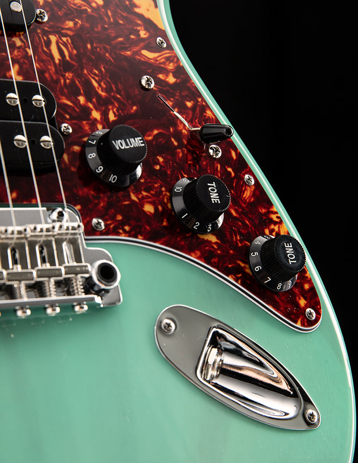Suhr Limited Edition Classic S Paulownia Trans Seafoam Green