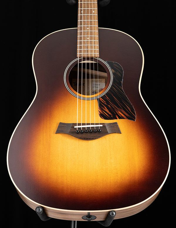 Taylor American Dream AD17e Tobacco Sunburst