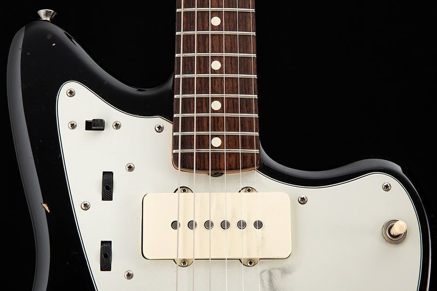 Fender USA '62s Jazzmaster ブラック Fender USA American Vintage '62 Jazzmaster BLK | 楽器買取Qsic