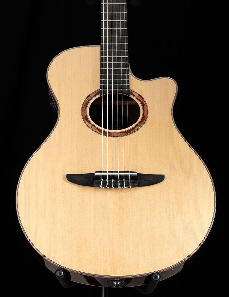 Yamaha NTX3 Nylon String Acoustic Electric