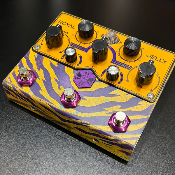 Beetronics Royal Jelly Overdrive / Fuzz Custom Yellow/Purple Tiger Stripes