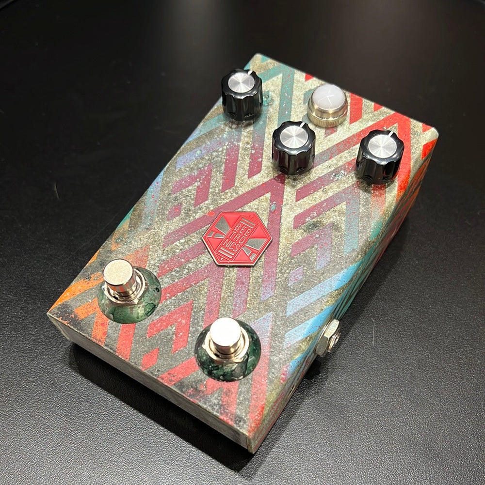 Beetronics Octahive High Gain Fuzz Effects Pedal Custom Diamonds