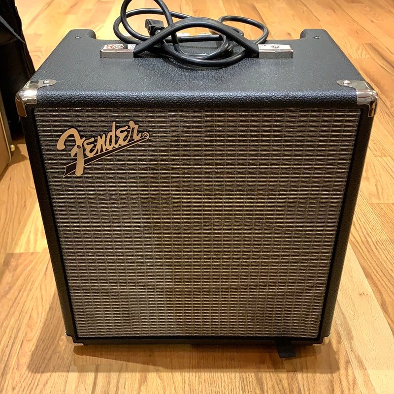 Used Fender Rumble 25