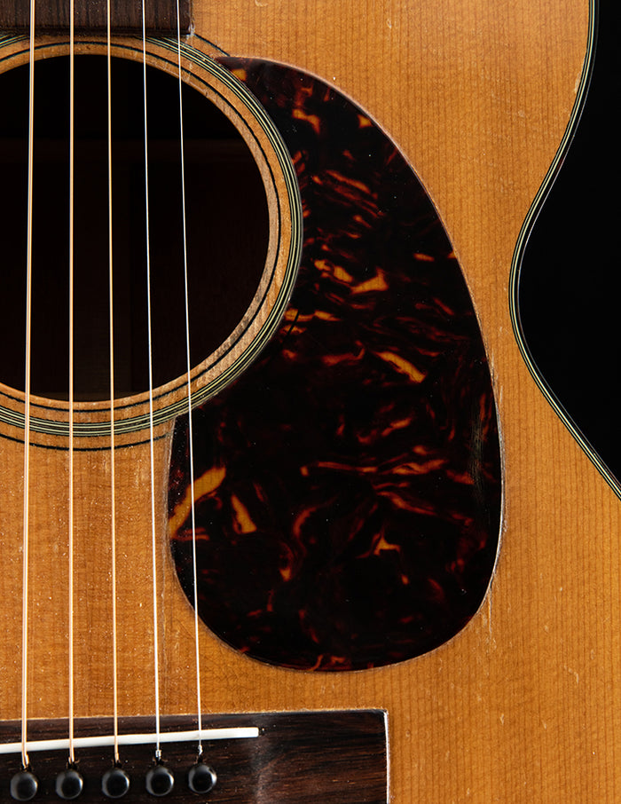Used 1962 Martin 000-18