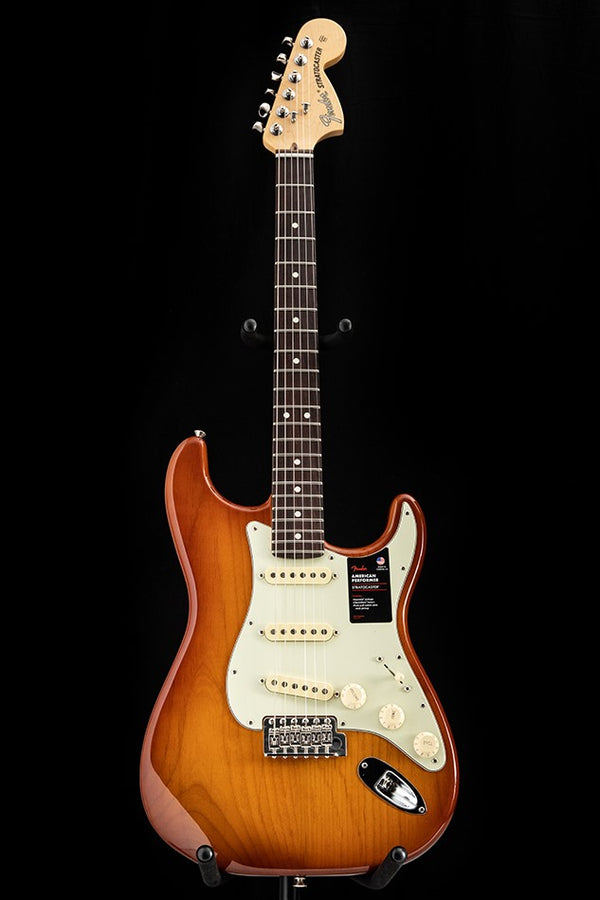 Fender USA / American Performer Stratocaster Honey Burst フェンダー　美品 Fender American Performer Stratocaster Rosewood Fingerboard Honey
